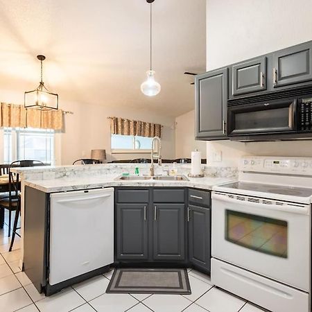 13 Mins From Disney Arcade, Private Pool, & Themed Rooms Orlando Luaran gambar