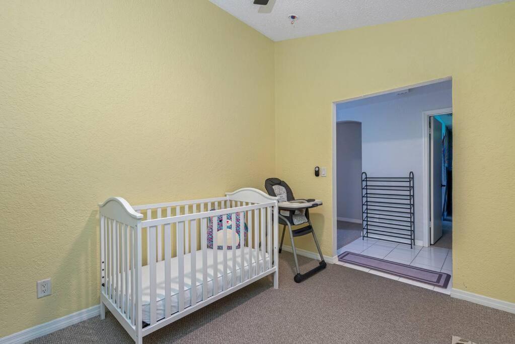 13 Mins From Disney Arcade, Private Pool, & Themed Rooms Orlando Luaran gambar