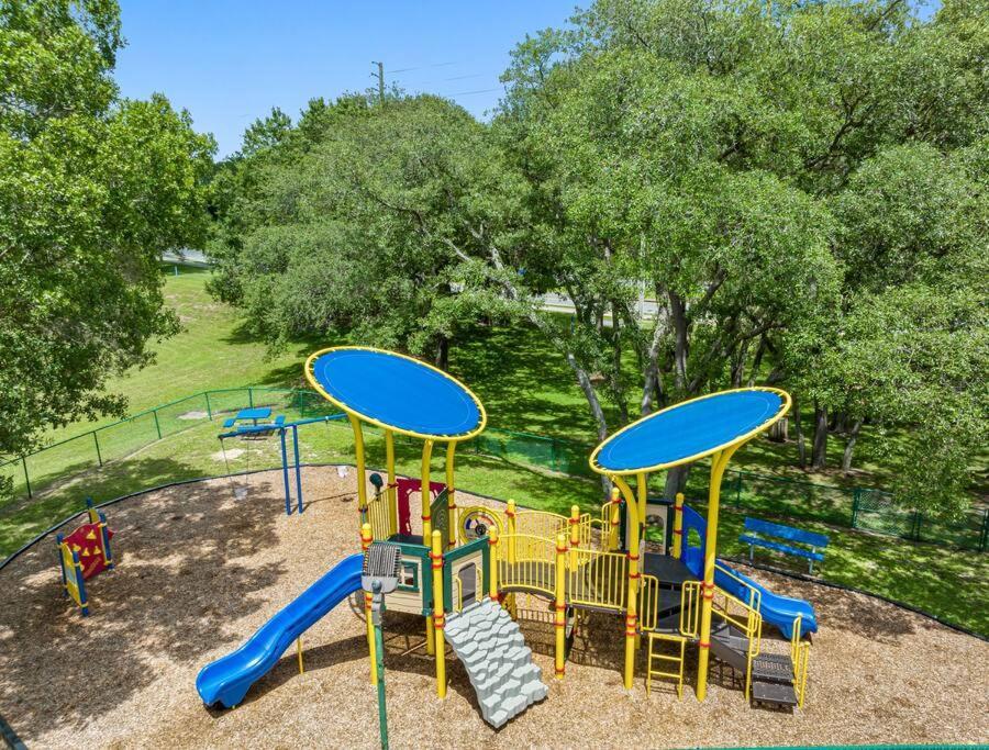 13 Mins From Disney Arcade, Private Pool, & Themed Rooms Orlando Luaran gambar